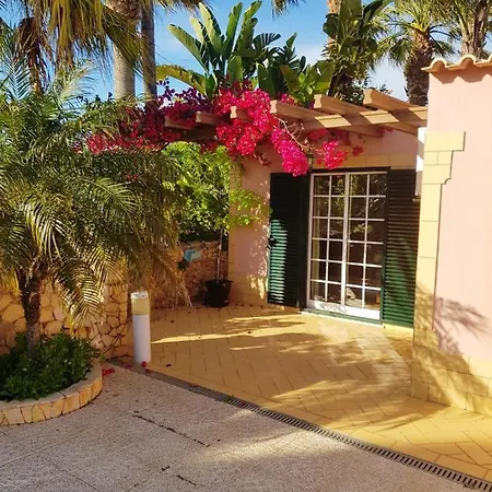 Διαμέρισμα 2 Bedrooms With Shared Pool Furnished Terrace And Wifi At 5 Km Away From The Beach